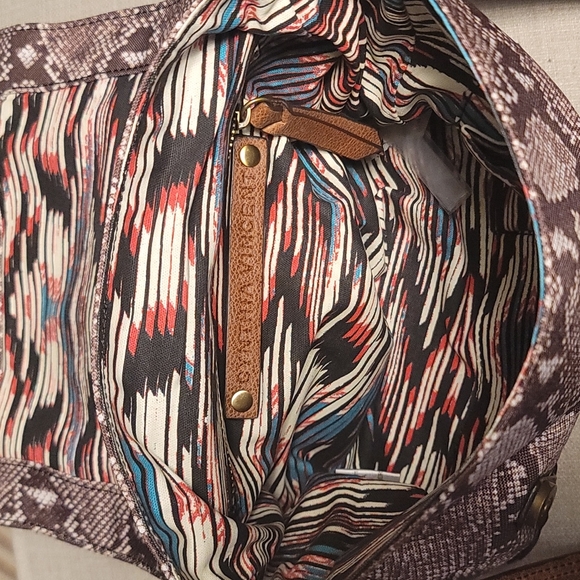 Twelfth St by Cynthia Vincen crossbody bag - Picture 3 of 4